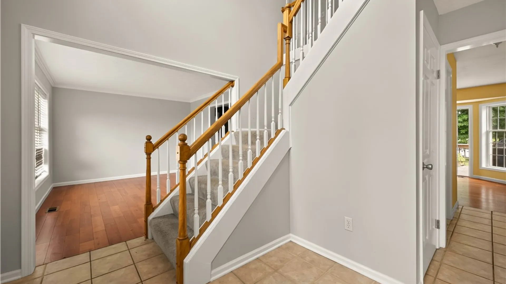 Property at 23 Pen Web Park Circle, Penfield, NY 14580 6