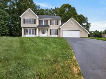 Property at 23 Pen Web Park Circle, Penfield, NY 14580