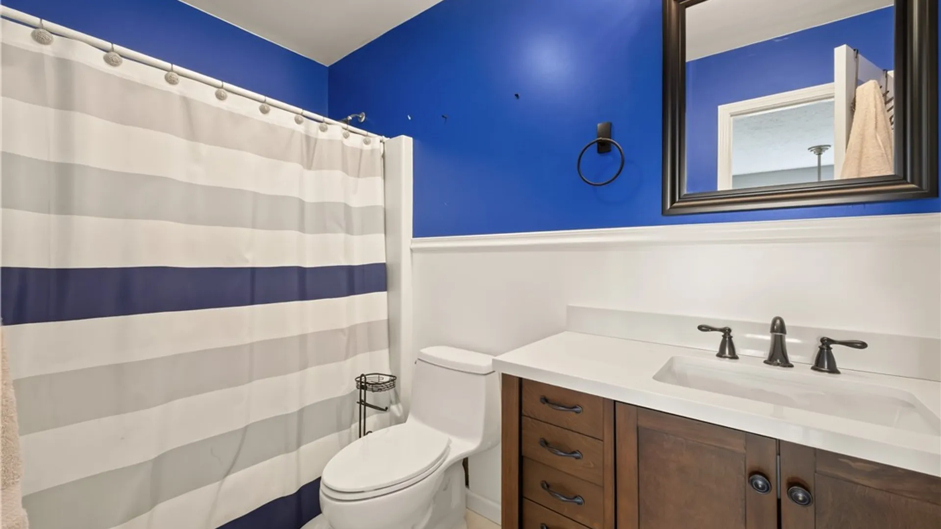 Property at 23 Pen Web Park Circle, Penfield, NY 14580 27