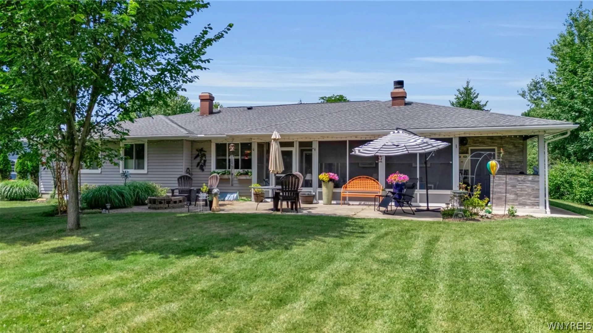 Property at 6151 Clarence Lane, Clarence, NY 14051 32