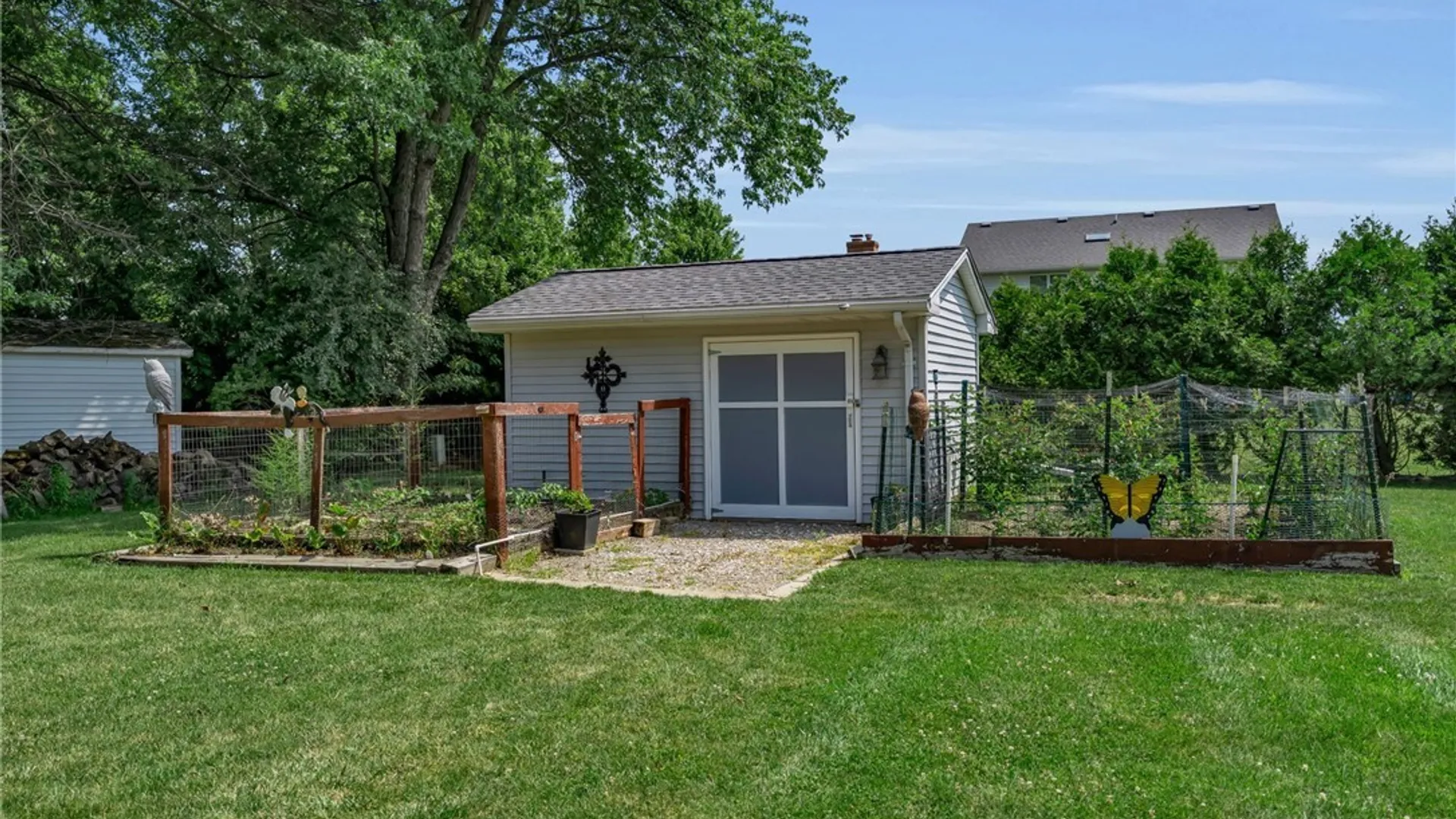 Property at 6151 Clarence Lane, Clarence, NY 14051 39