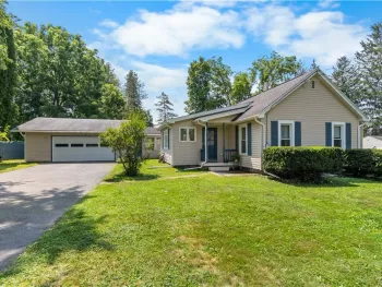Property at 6 Parkway Drive, Lysander, NY 13027