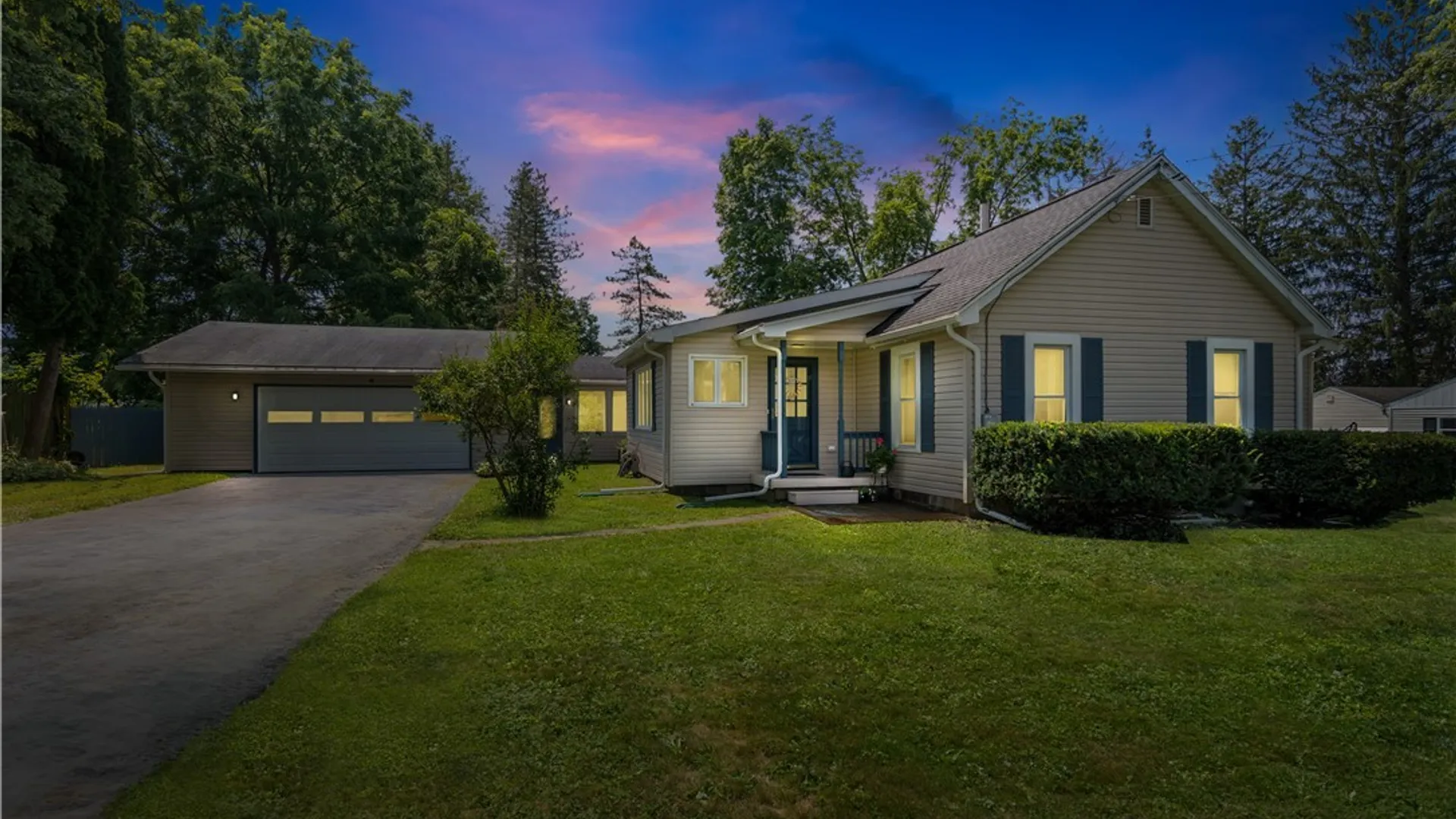 Property at 6 Parkway Drive, Lysander, NY 13027 17