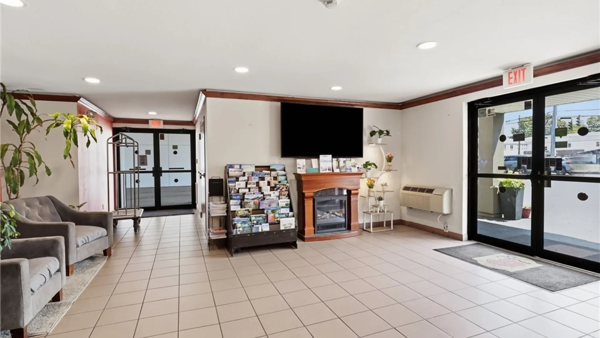 Property at 7680 Niagara Falls Boulevard, Niagara Falls, NY 14304 5