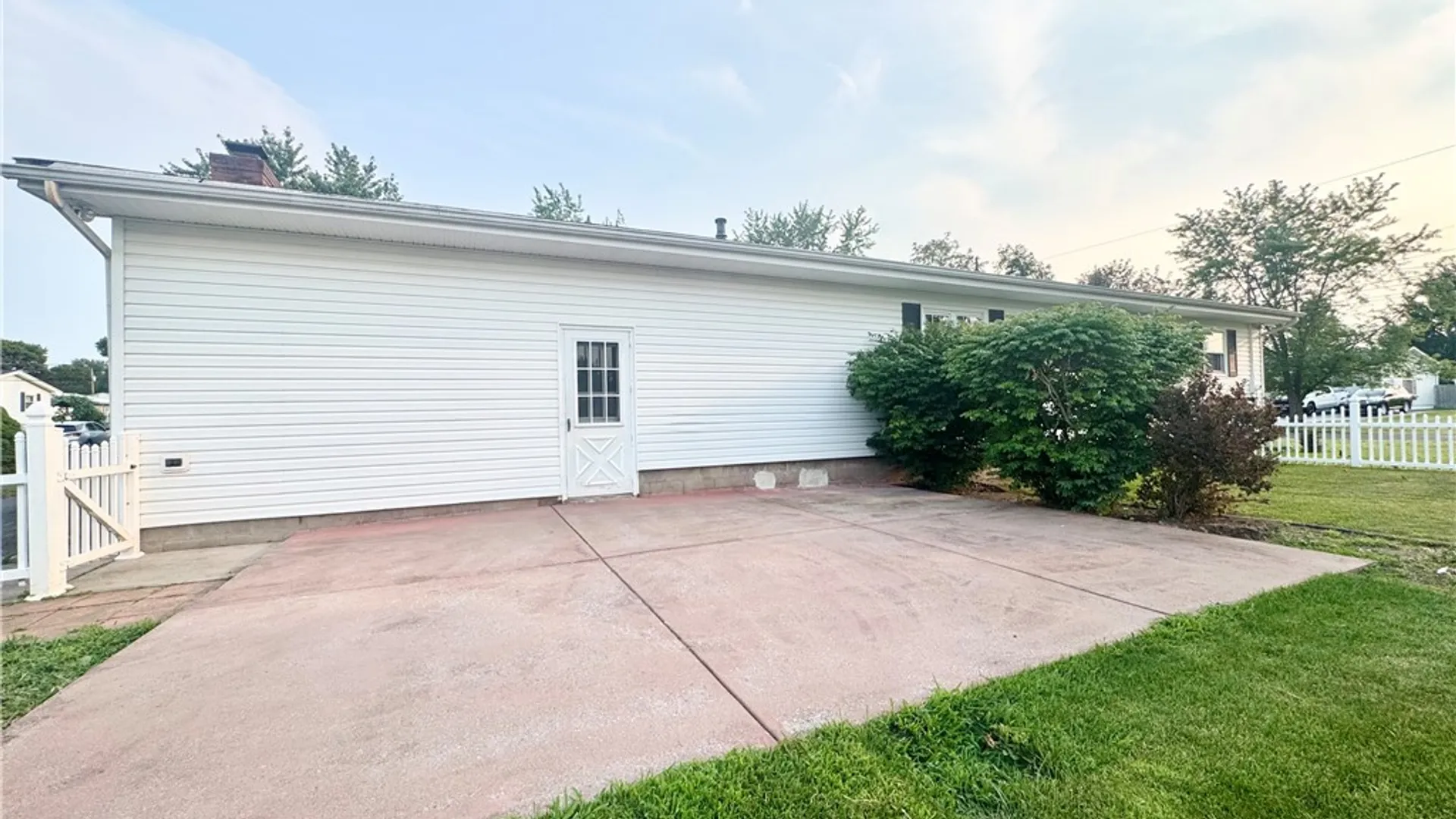 Property at 11 Cottrell Street, Auburn, NY 13021 24