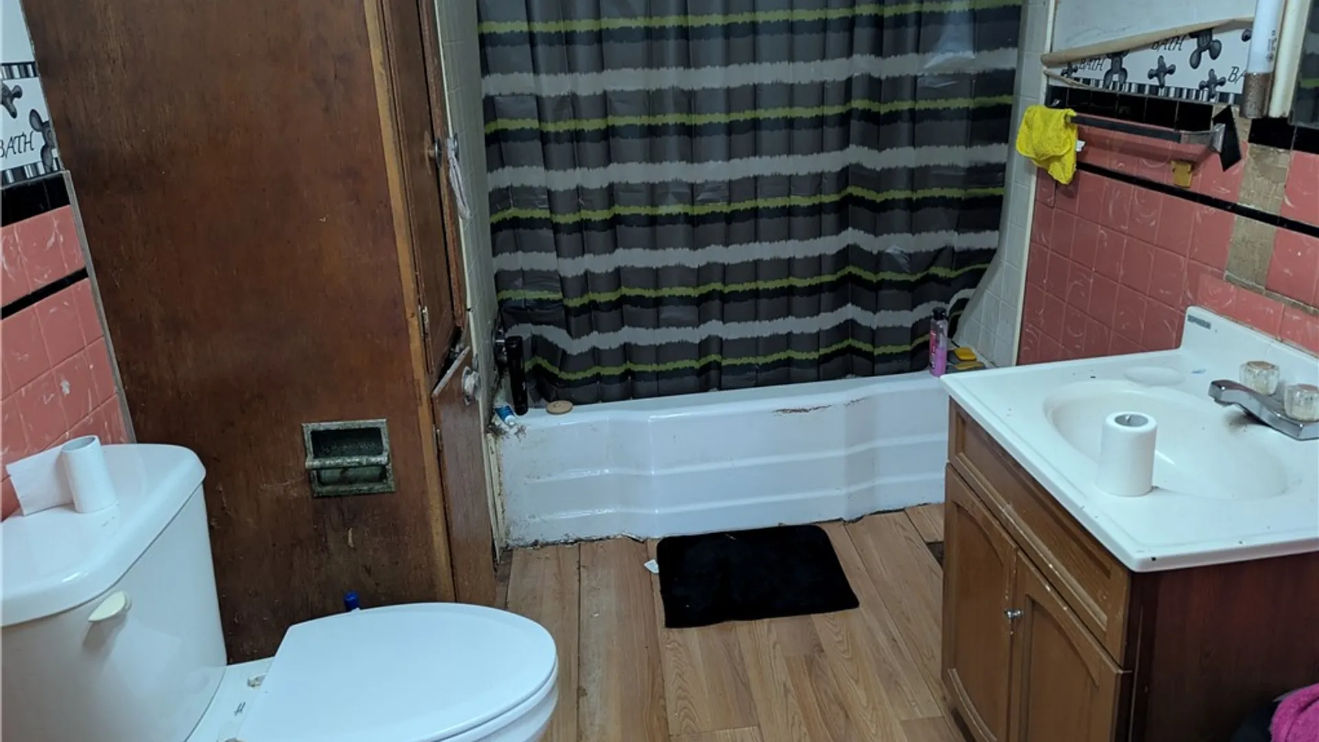 Property at 580 East Avenue, Shelby, NY 14103 18