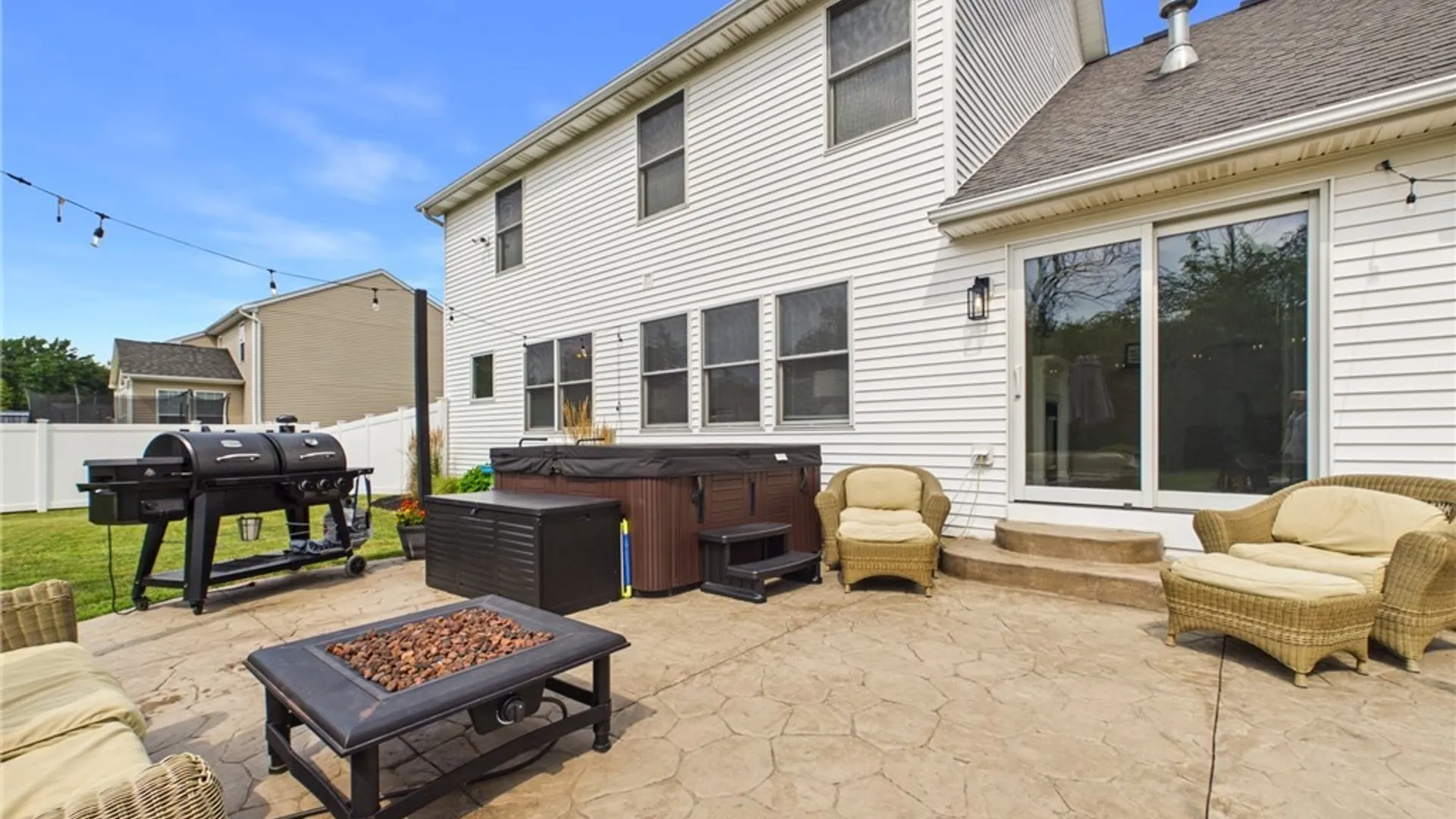 Property at 5890 Pinehurst Court, Hamburg, NY 14085 27