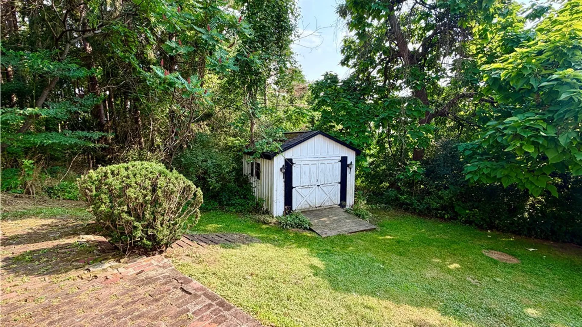 Property at 3 Gilberds Street, Jamestown, NY 14701 21