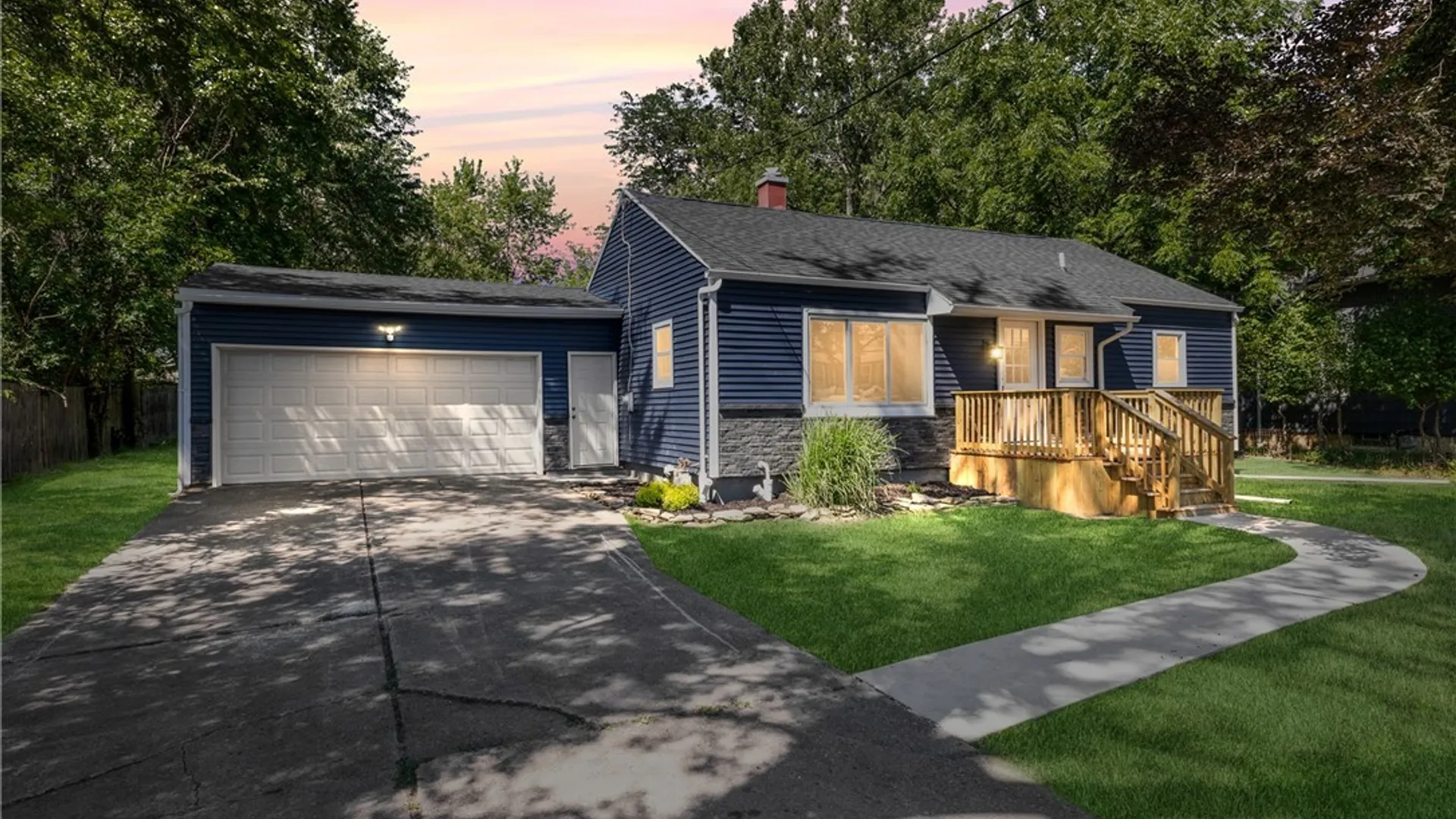Property at 180 Summit Avenue, Orchard Park, NY 14127 4