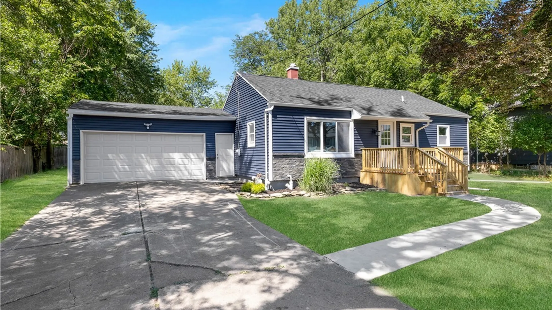 Property at 180 Summit Avenue, Orchard Park, NY 14127 5