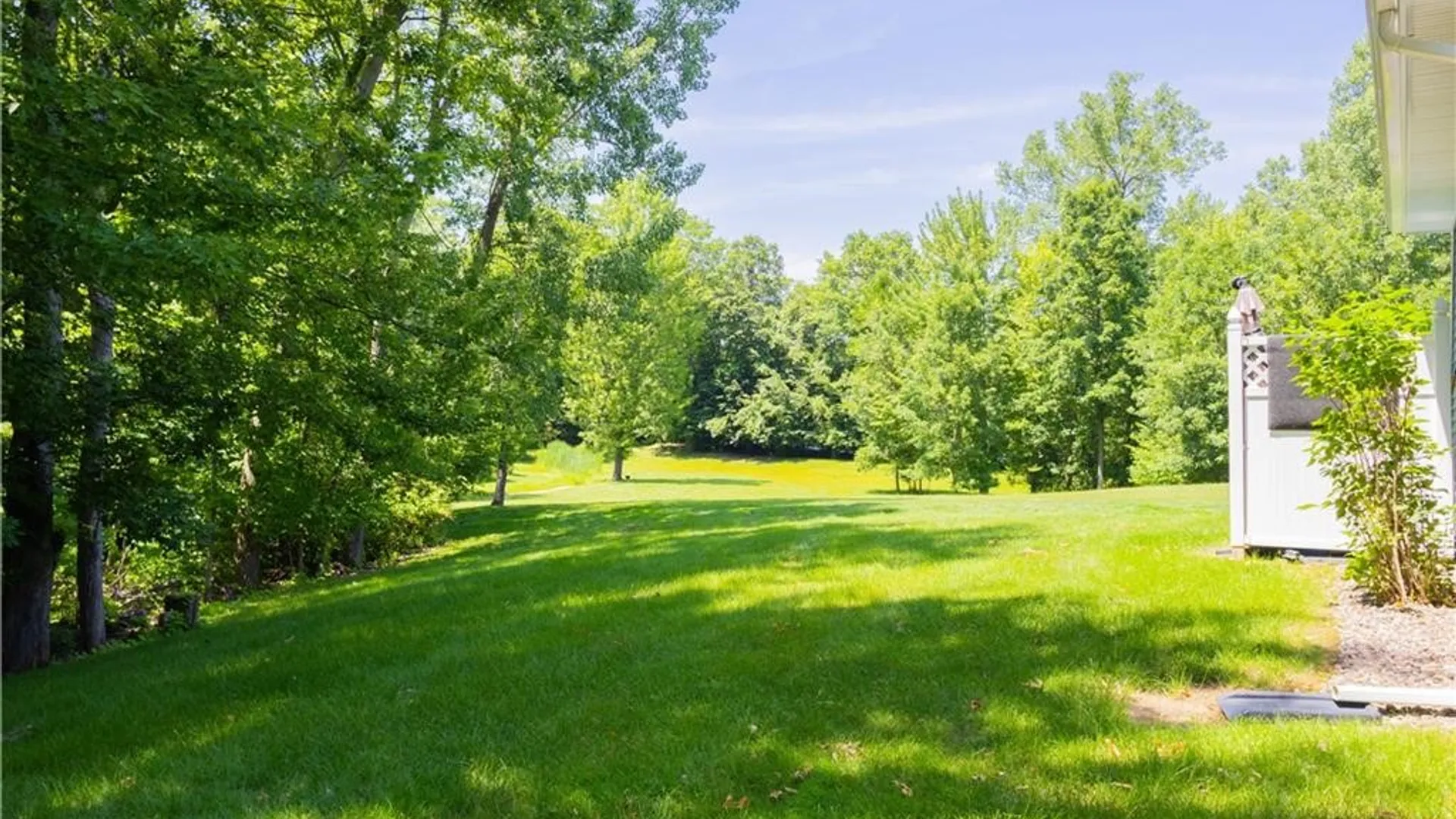 Property at 930 Friar Tuck Lane, Webster, NY 14580 30