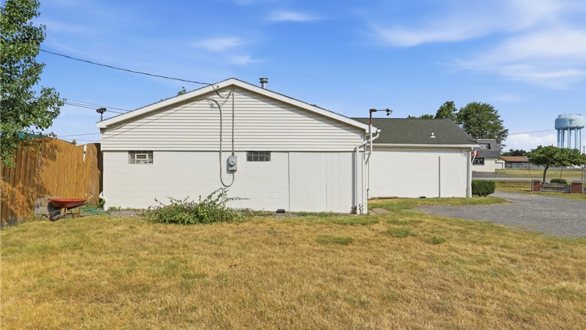 Property at 723 Sheridan Drive, Tonawanda, NY 14150 23