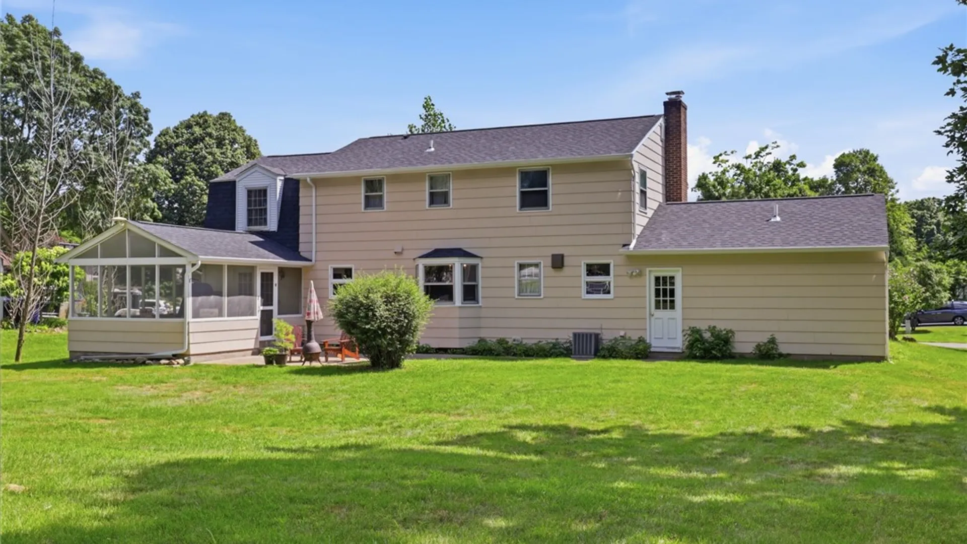 Property at 262 Hillary Lane, Penfield, NY 14526 43