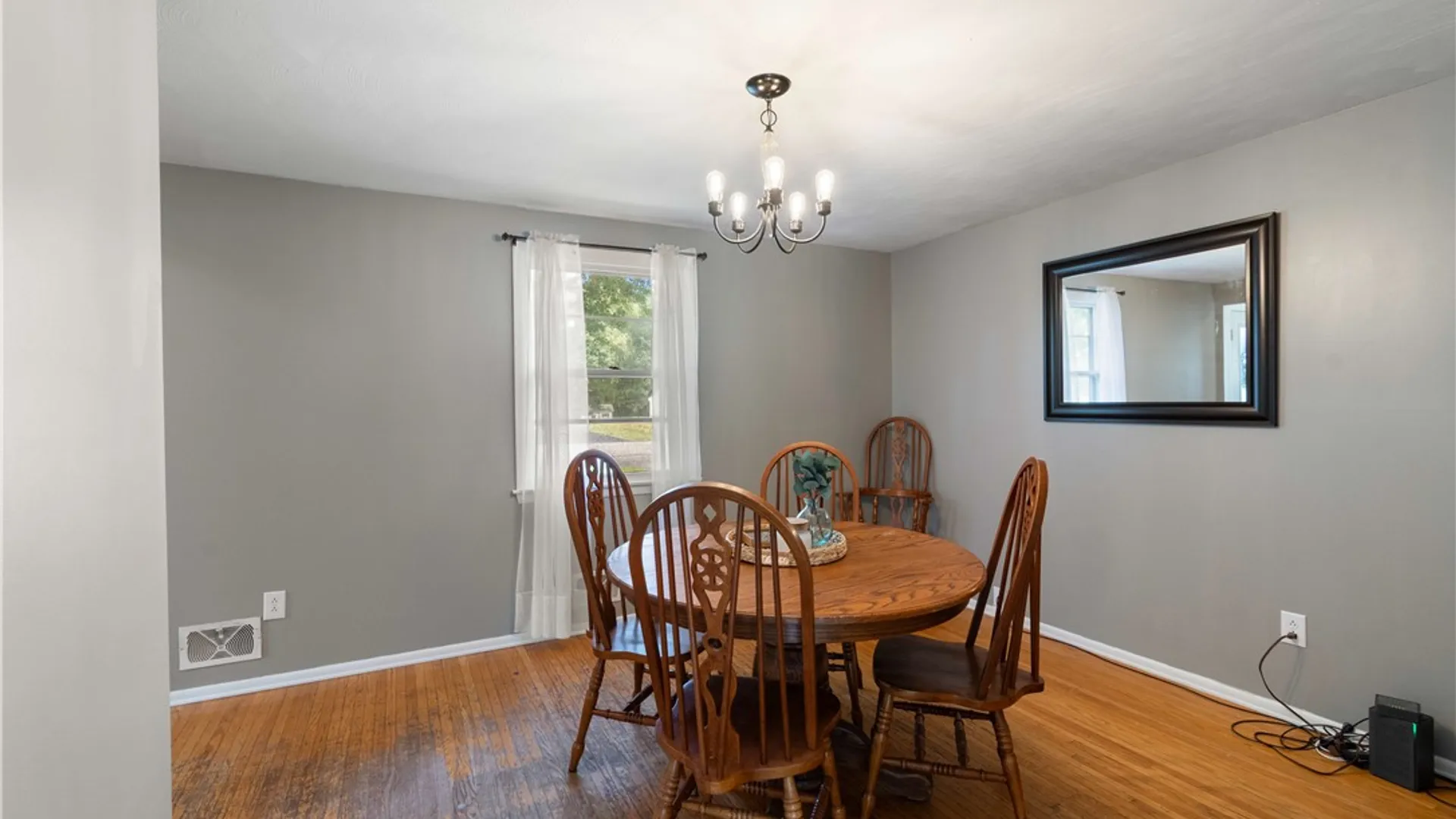 Property at 7 Jupiter Way, Macedon, NY 14502 17