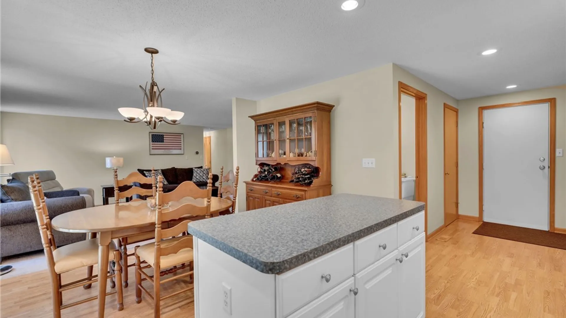 Property at 43 Woodgate Drive, Lancaster, NY 14086 13