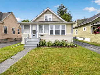 Property at 310 Roxford Road, Salina, NY 13208