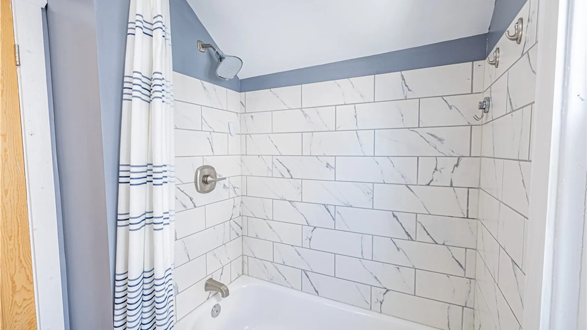 Property at 182 Whitfield Avenue, Buffalo, NY 14220 17