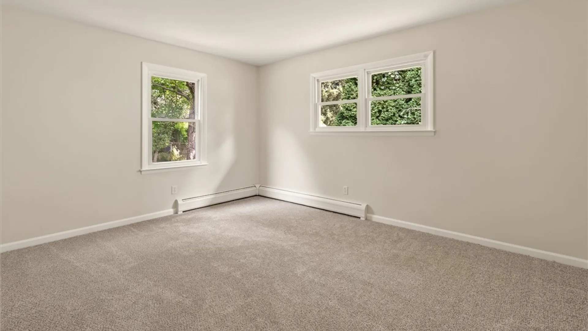 Property at 66 Dohrcrest Dr, Greece, NY 14612 34