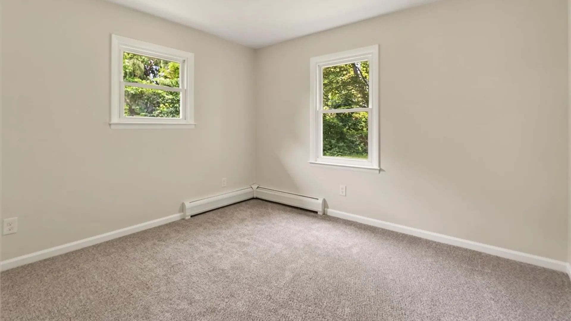 Property at 66 Dohrcrest Dr, Greece, NY 14612 38