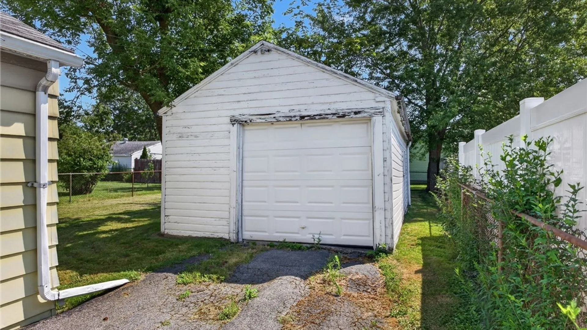Property at 93 Hillcrest Road, Tonawanda, NY 14150 40