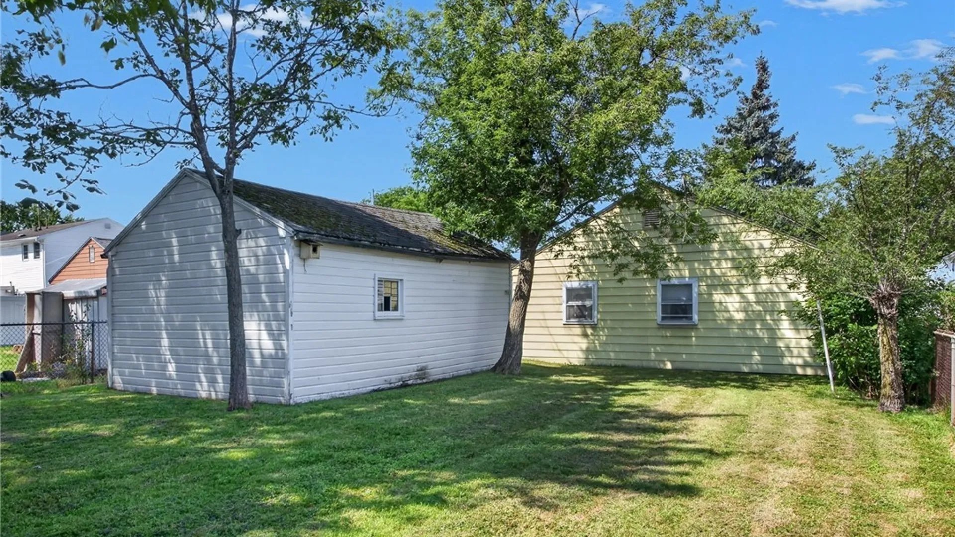 Property at 93 Hillcrest Road, Tonawanda, NY 14150 42