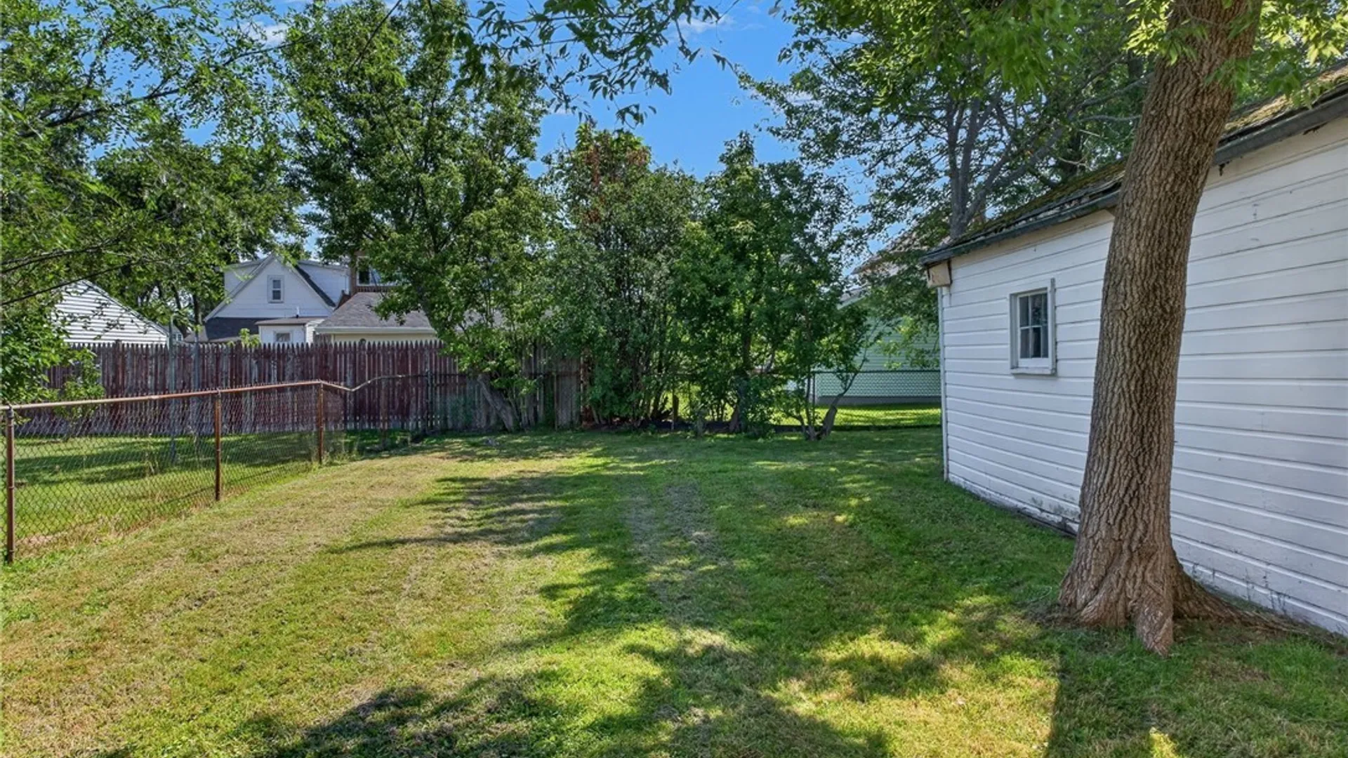 Property at 93 Hillcrest Road, Tonawanda, NY 14150 43