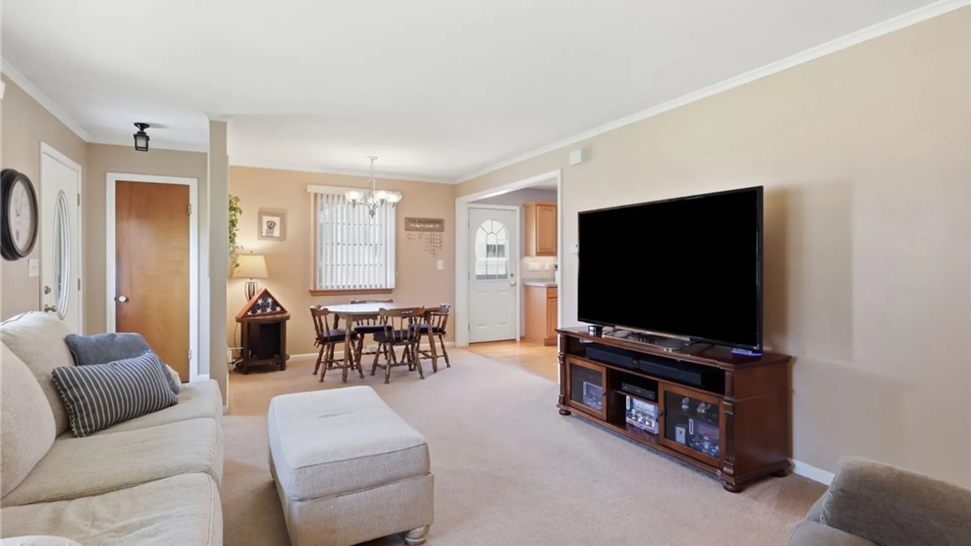 Property at 33 Pilgrim Road, Tonawanda, NY 14150 9