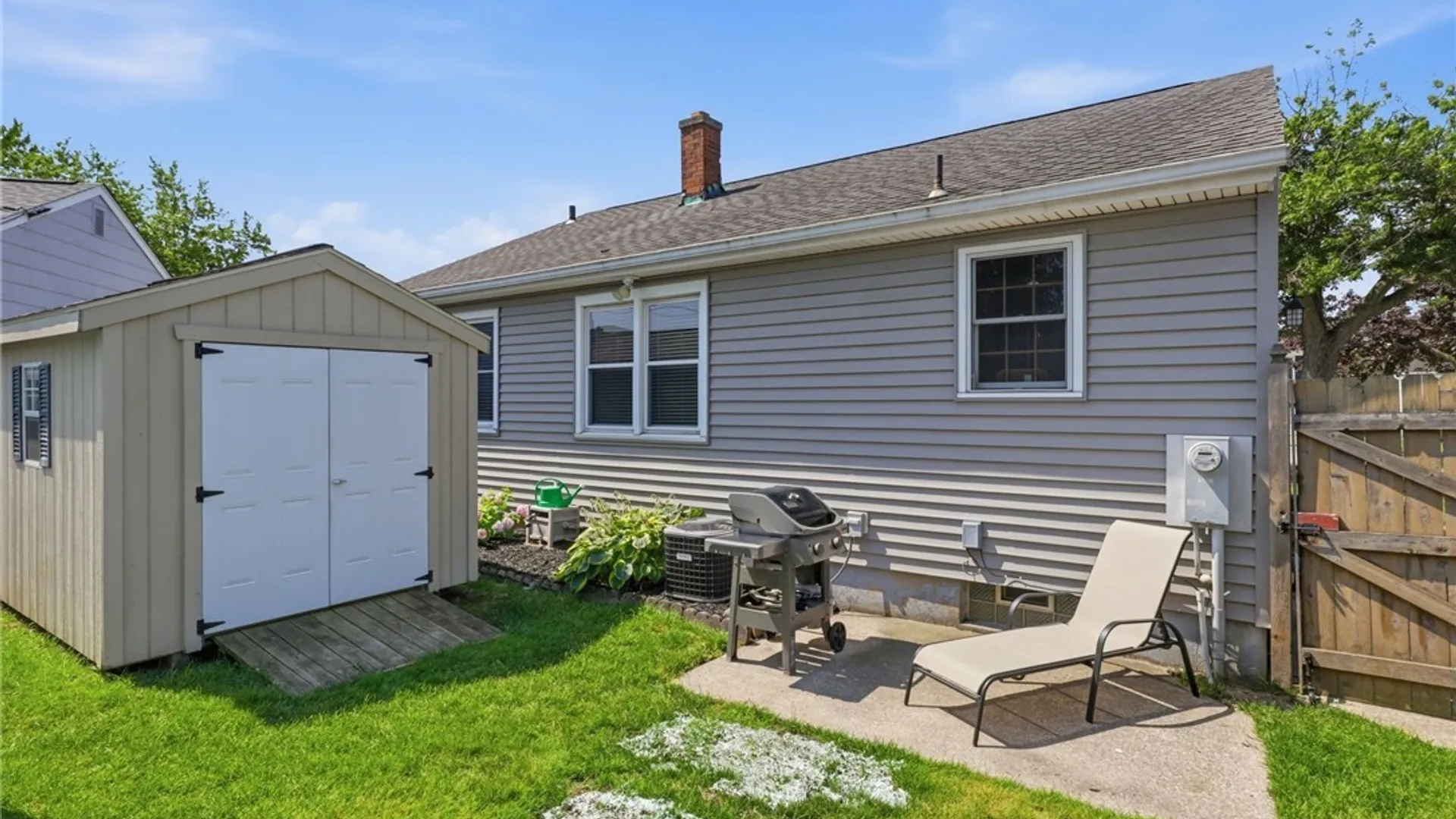 Property at 33 Pilgrim Road, Tonawanda, NY 14150 31