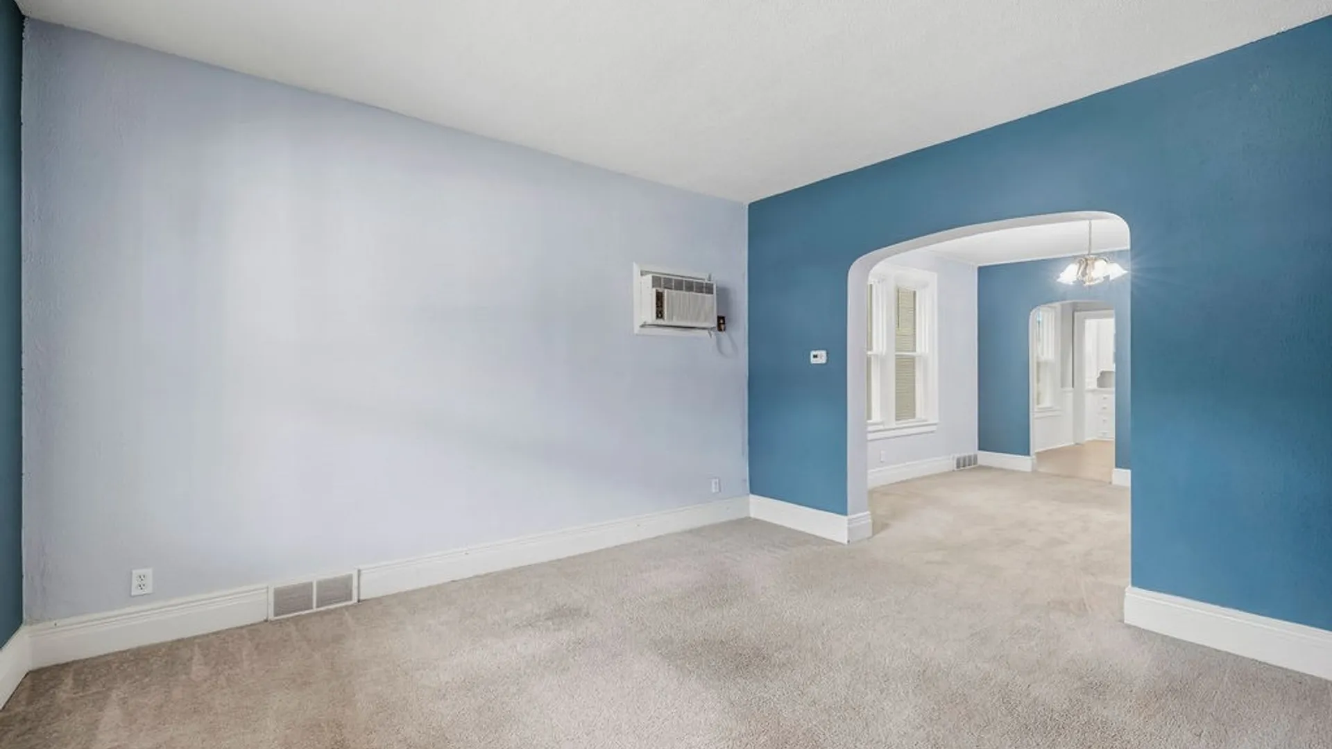 Property at 147 Lockwood Avenue, Buffalo, NY 14220 4