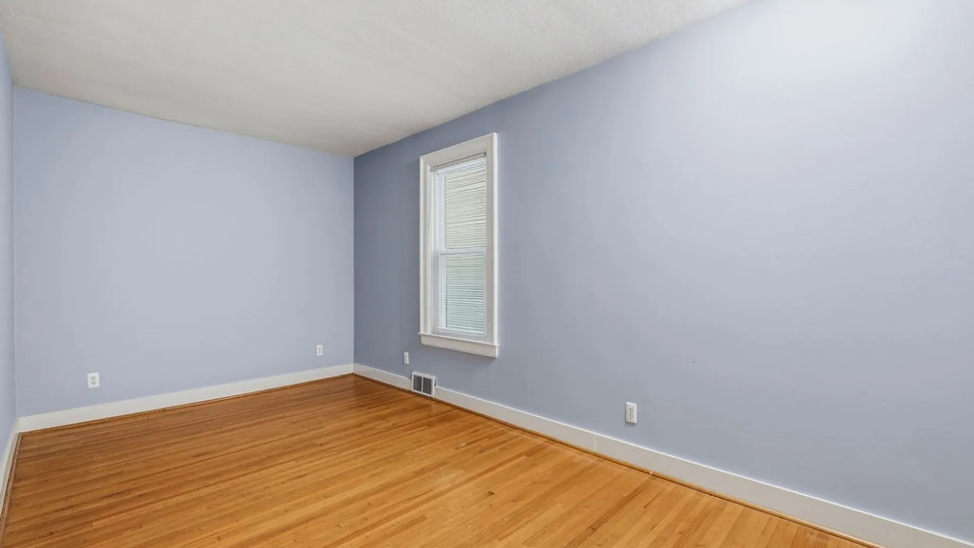 Property at 147 Lockwood Avenue, Buffalo, NY 14220 12