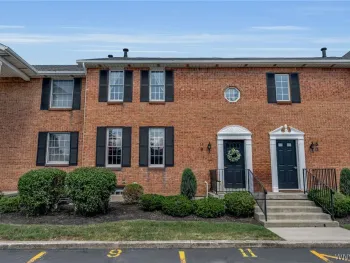 Property at 9 Tralee, Amherst, NY 14051