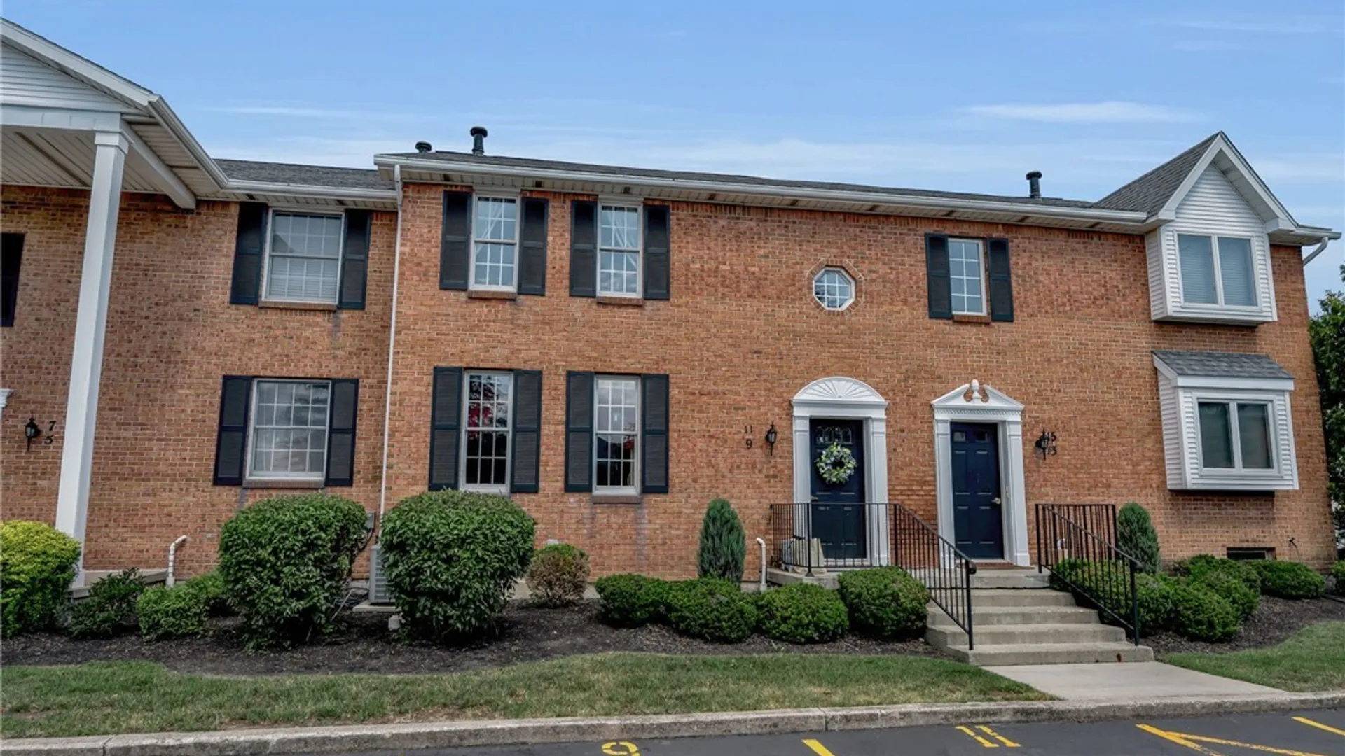 Property at 9 Tralee, Amherst, NY 14051 2