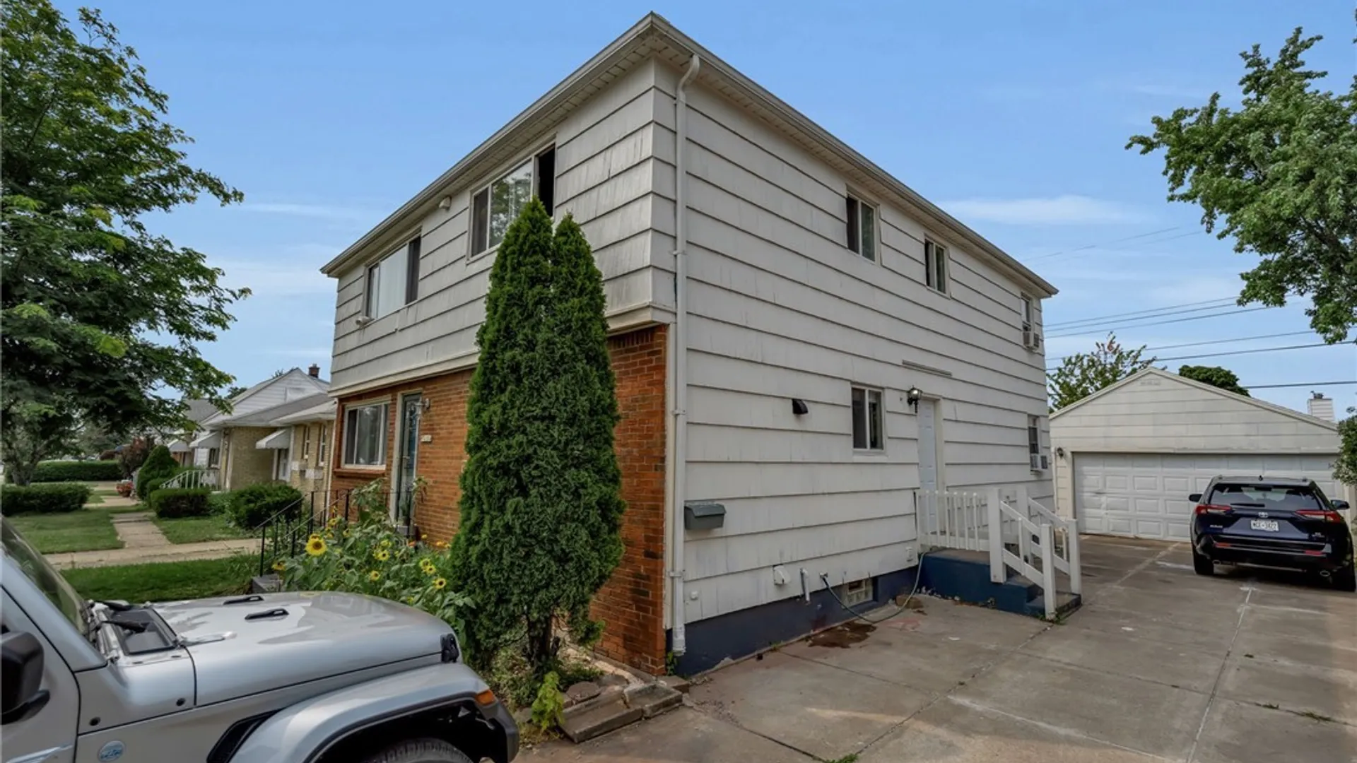 Property at 1294 George Urban Boulevard, Cheektowaga, NY 14225 4