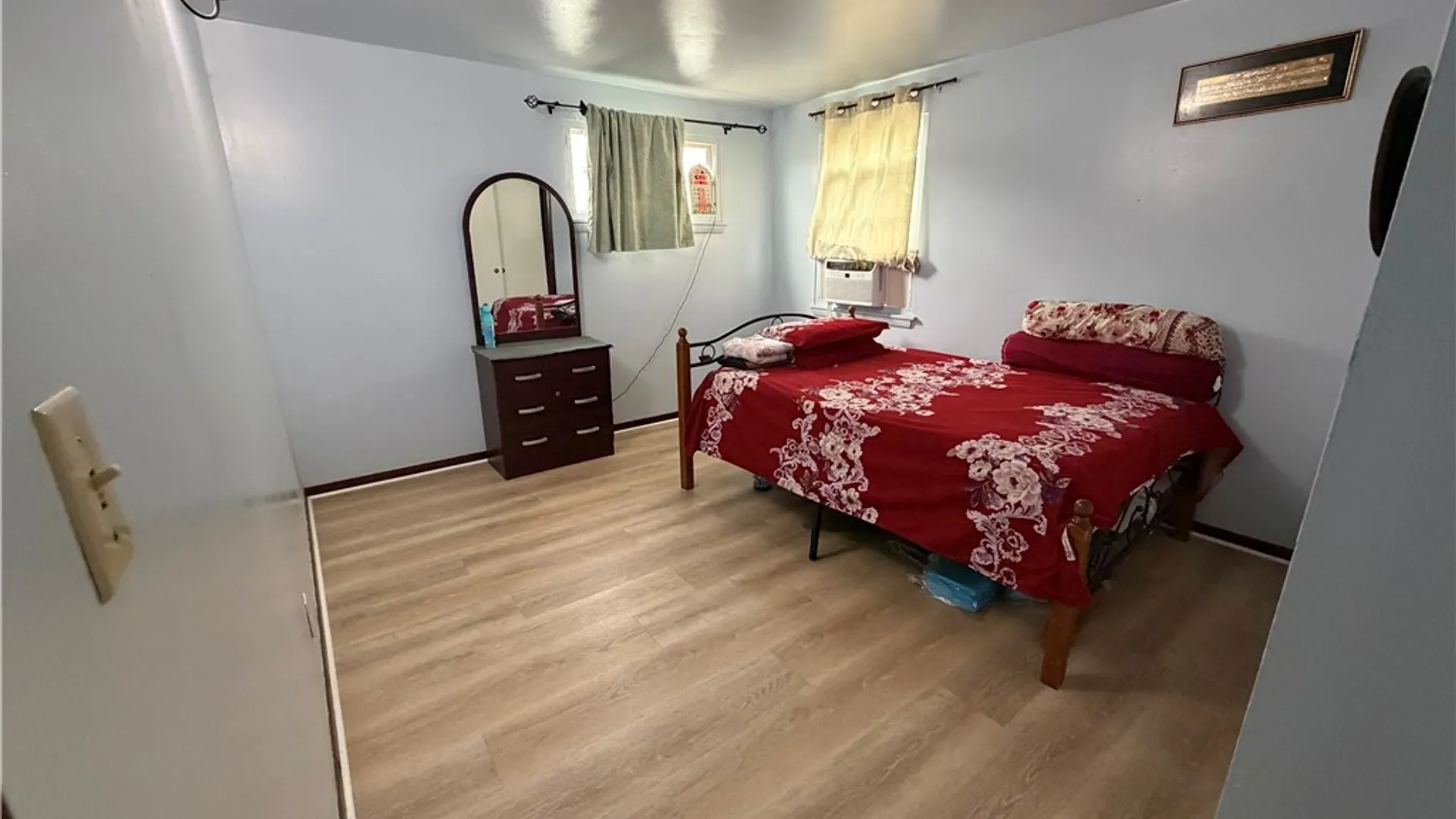 Property at 1294 George Urban Boulevard, Cheektowaga, NY 14225 17