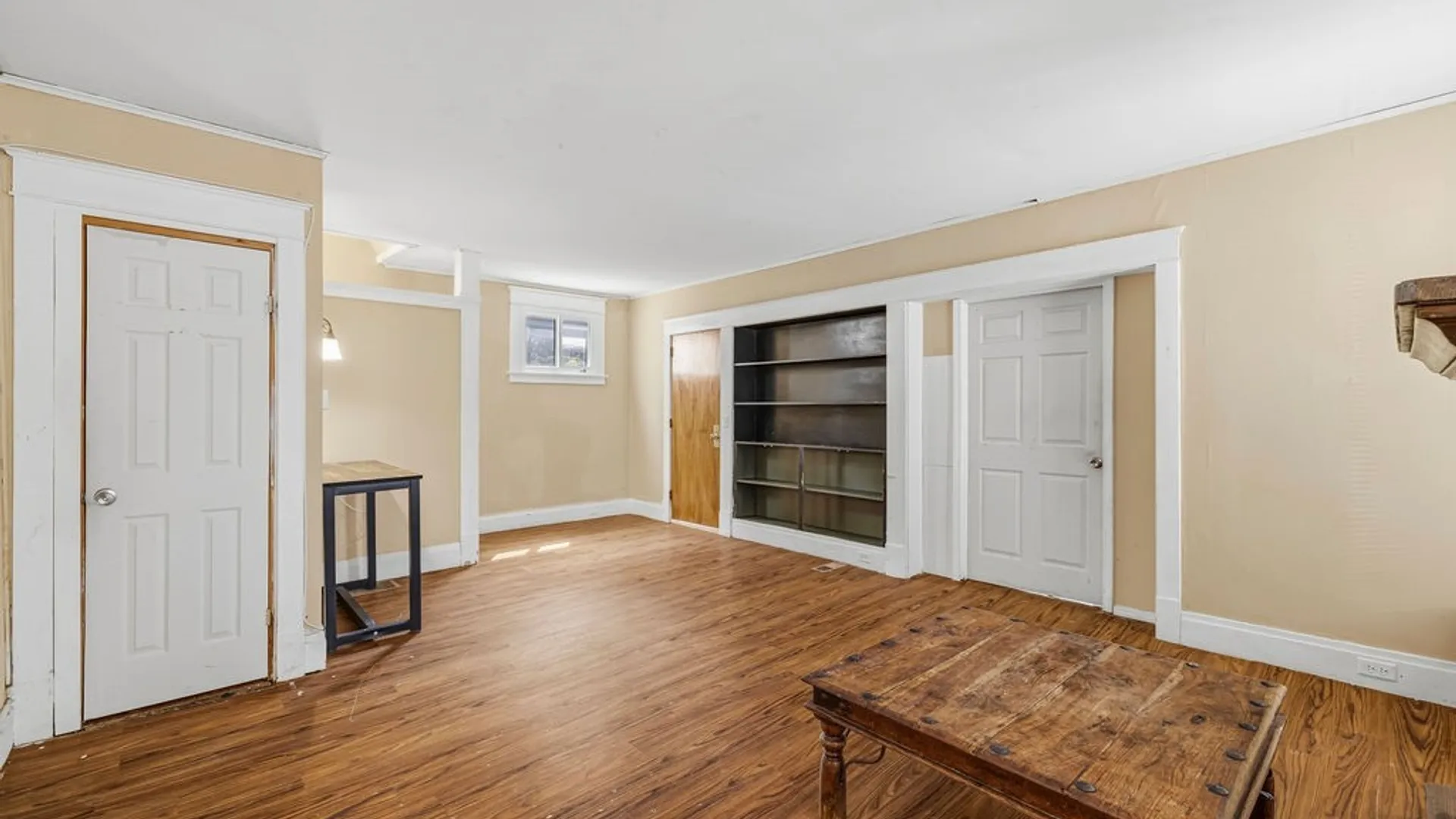 Property at 15 W Northrup Place, Buffalo, NY 14214 4