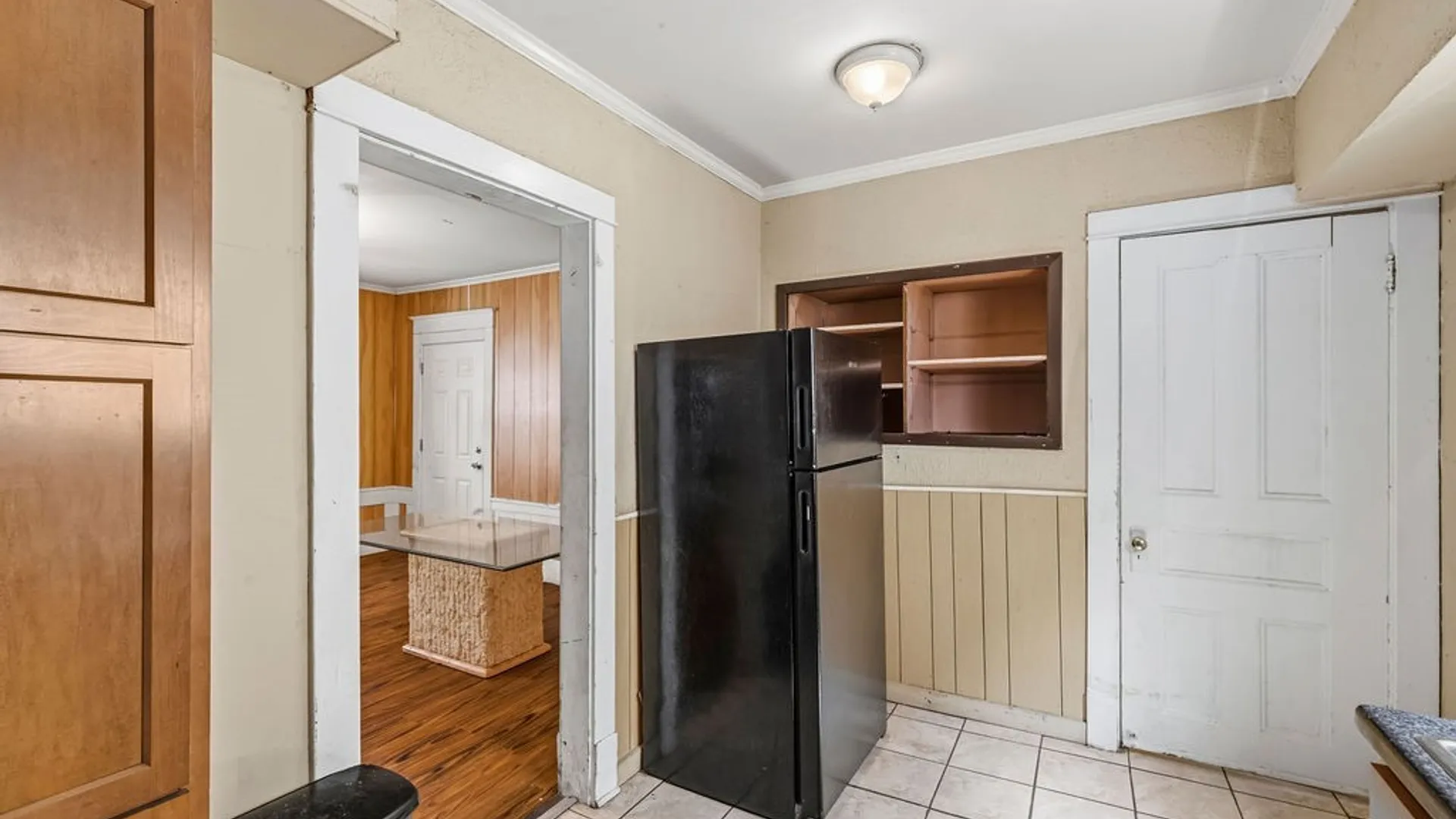 Property at 15 W Northrup Place, Buffalo, NY 14214 11