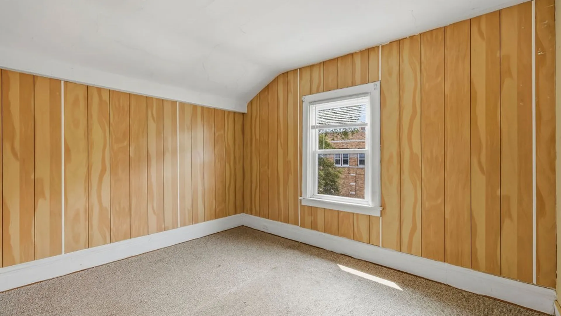 Property at 15 W Northrup Place, Buffalo, NY 14214 13