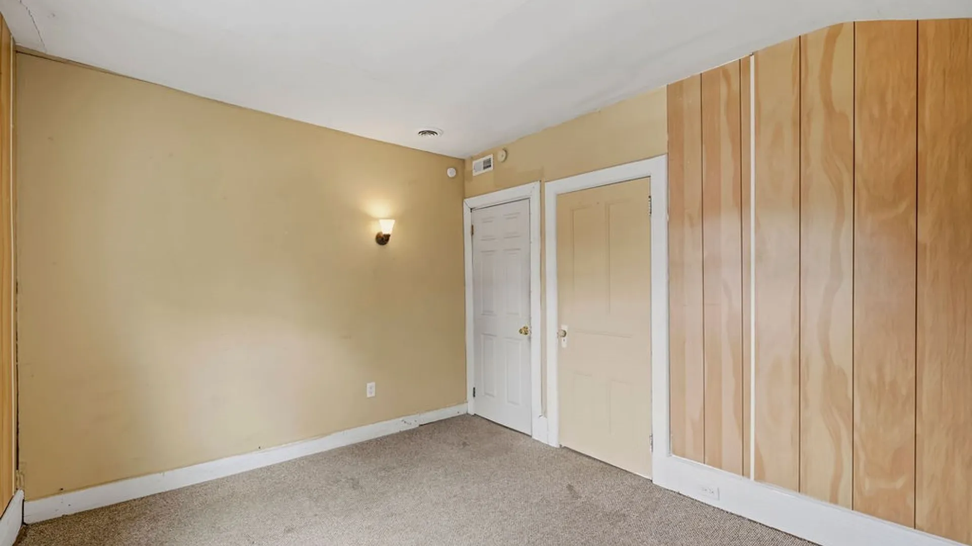 Property at 15 W Northrup Place, Buffalo, NY 14214 14