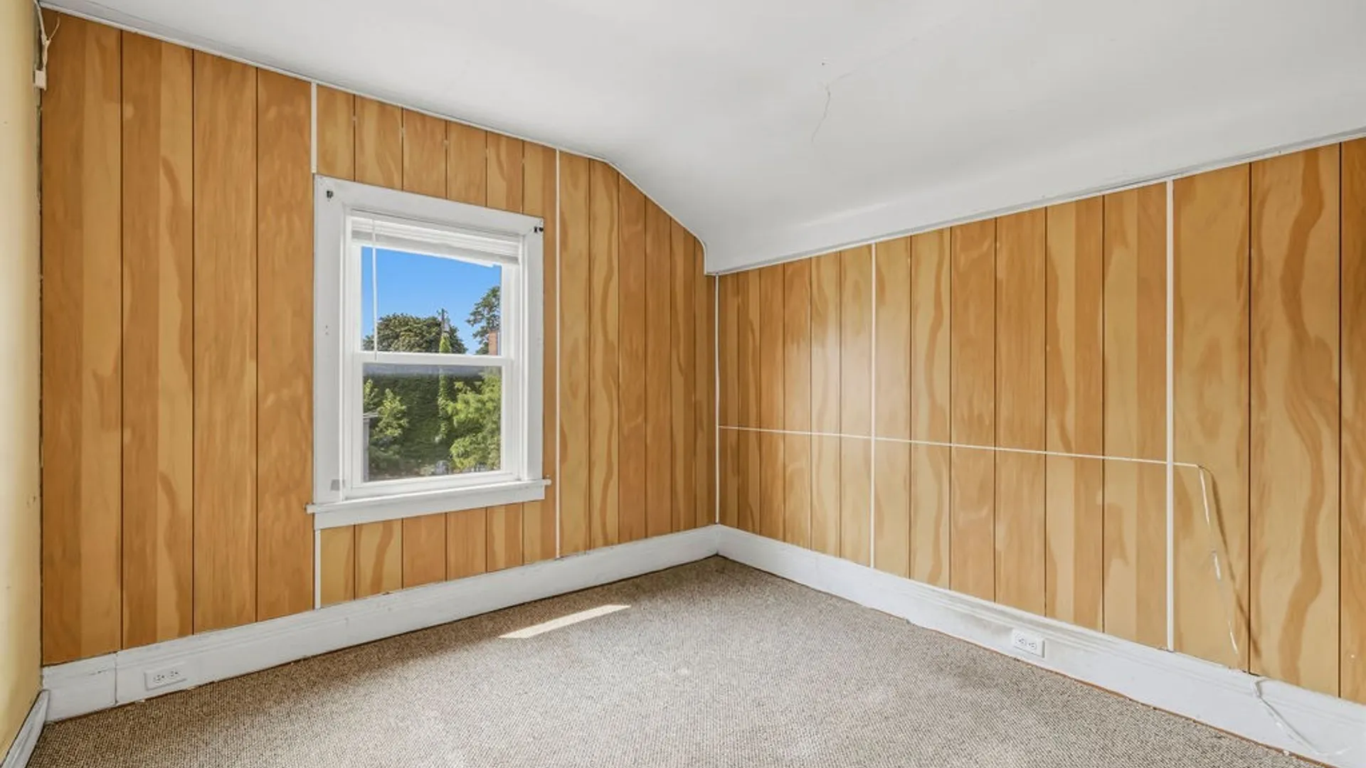 Property at 15 W Northrup Place, Buffalo, NY 14214 15