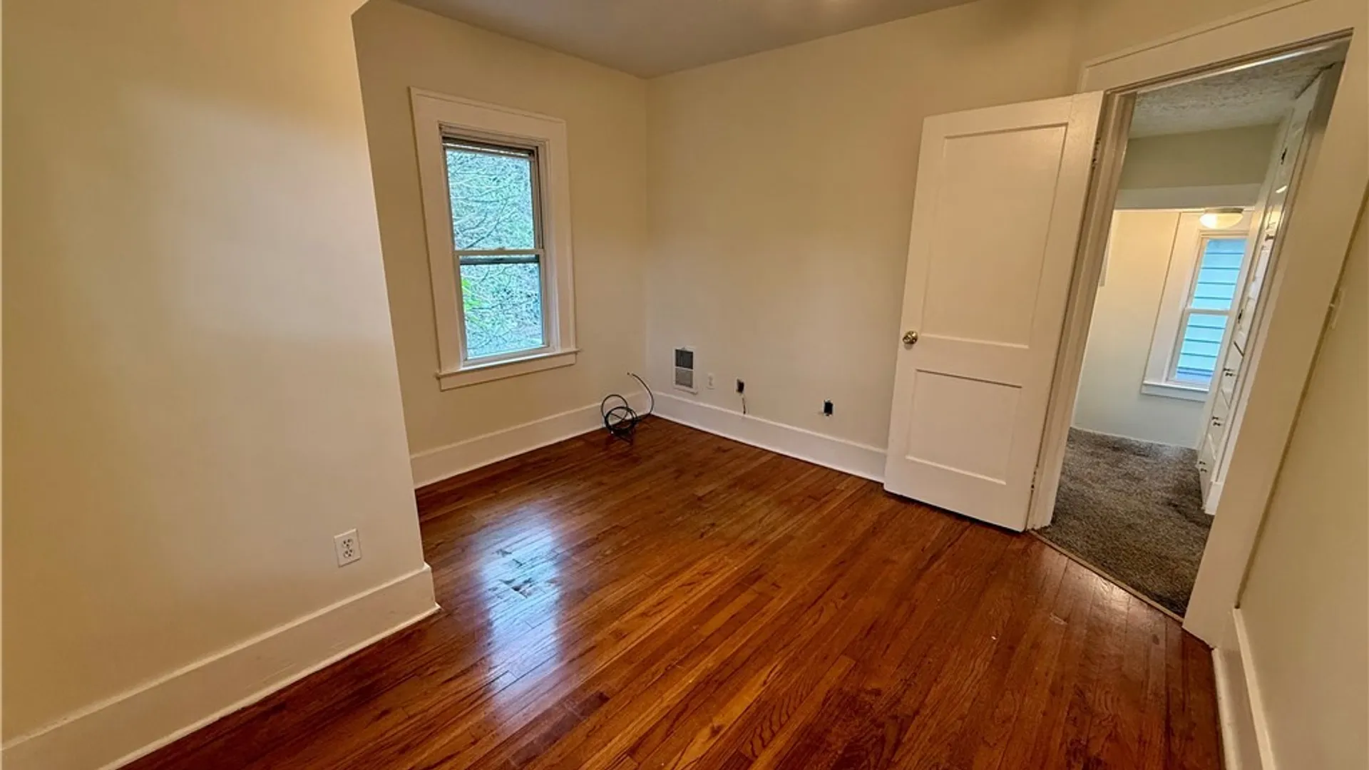 Property at 413 S Midler Avenue, Syracuse, NY 13206 22