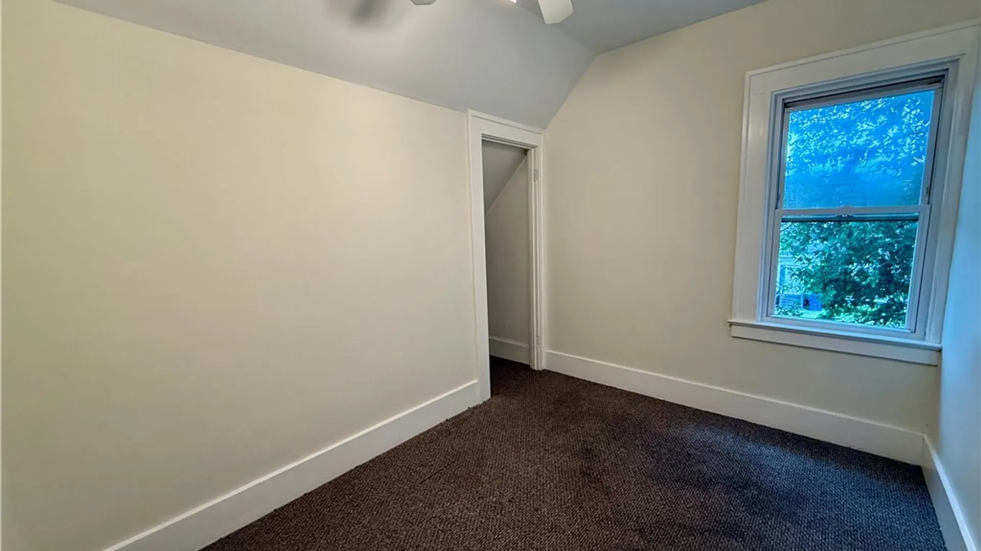 Property at 413 S Midler Avenue, Syracuse, NY 13206 23