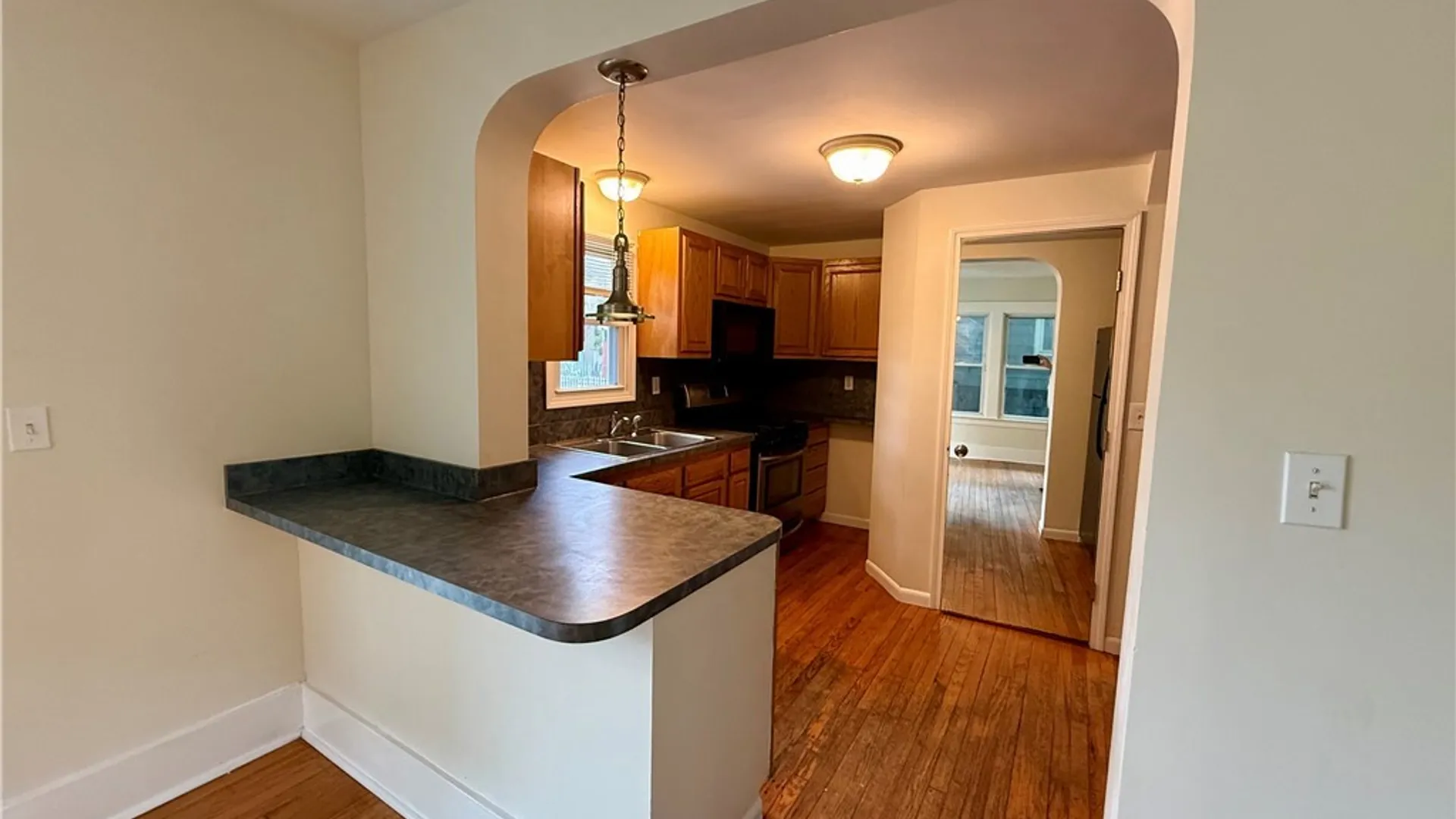 Property at 413 S Midler Avenue, Syracuse, NY 13206 12