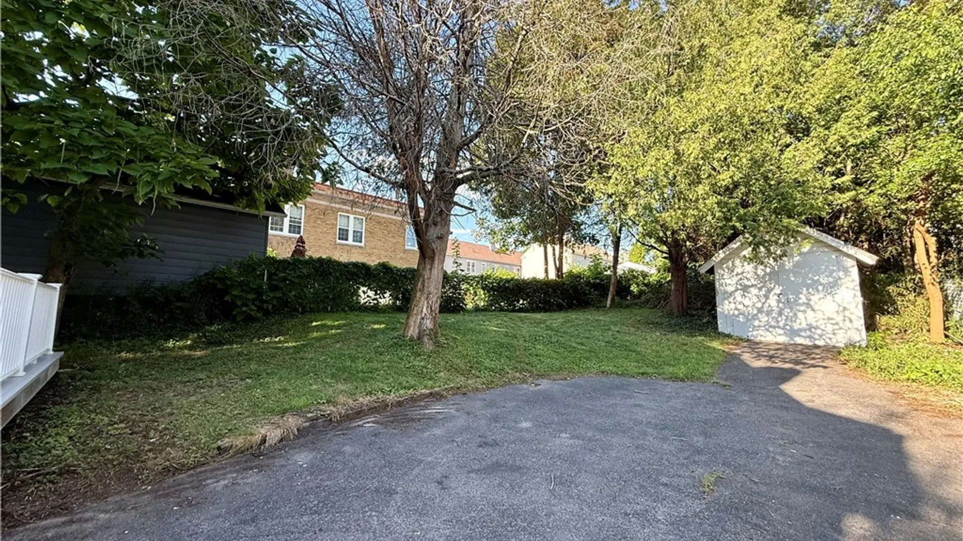 Property at 413 S Midler Avenue, Syracuse, NY 13206 48