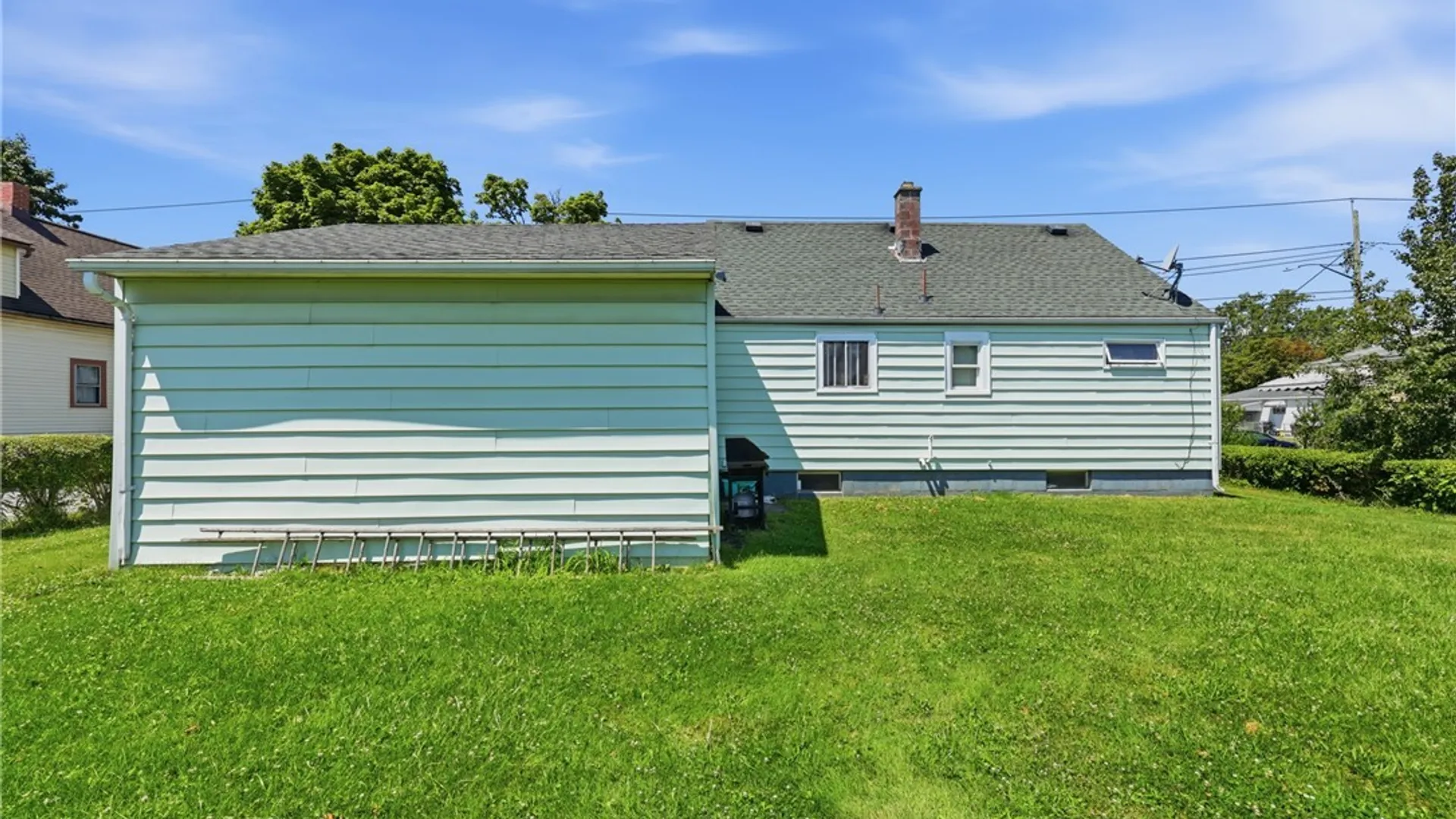 Property at 111 Griffith Street, Cheektowaga, NY 14212 23