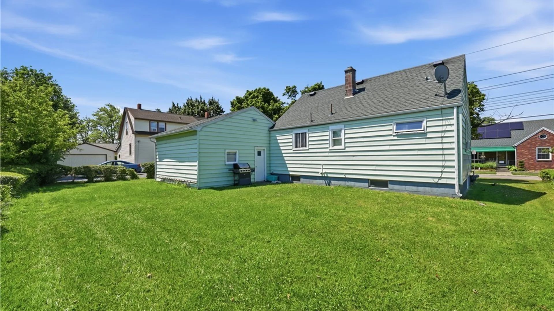 Property at 111 Griffith Street, Cheektowaga, NY 14212 24
