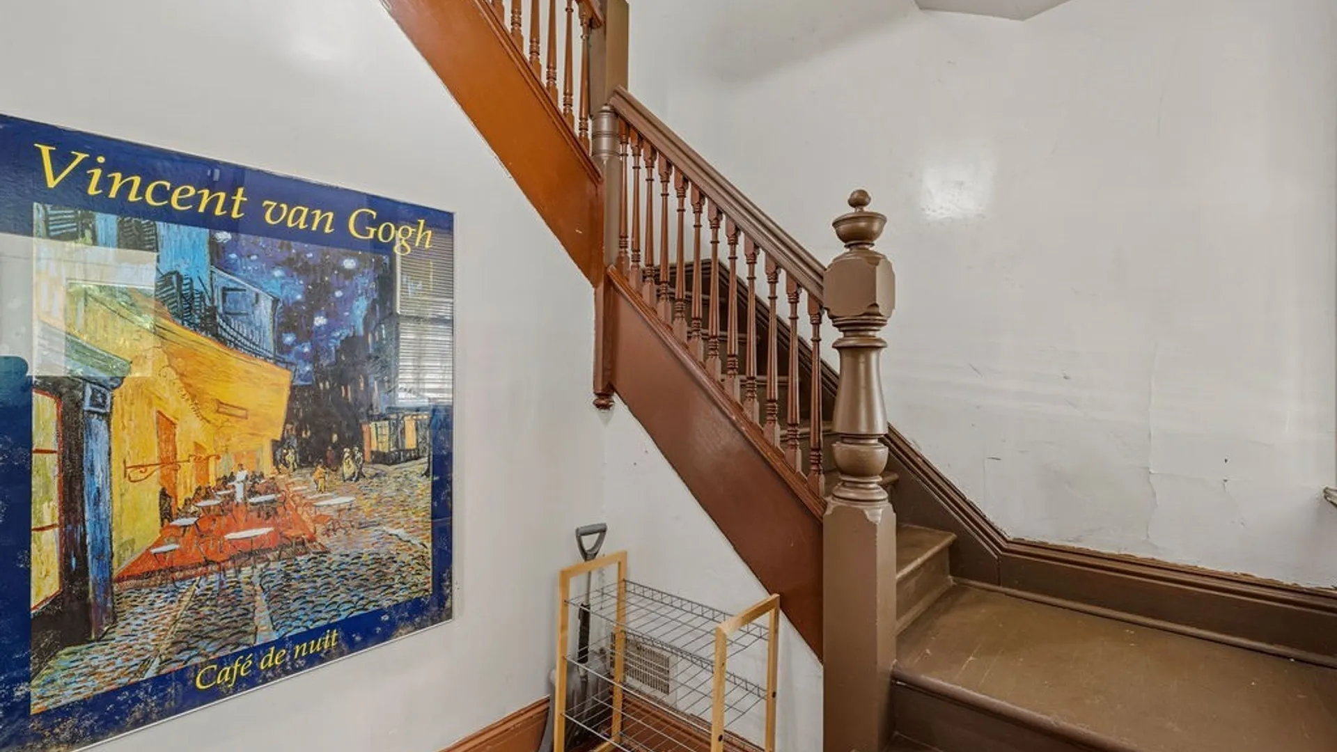 Property at 37 Northrup Place, Buffalo, NY 14214 24