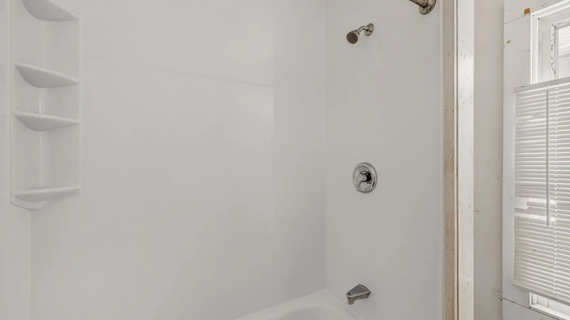 Property at 37 Northrup Place, Buffalo, NY 14214 17