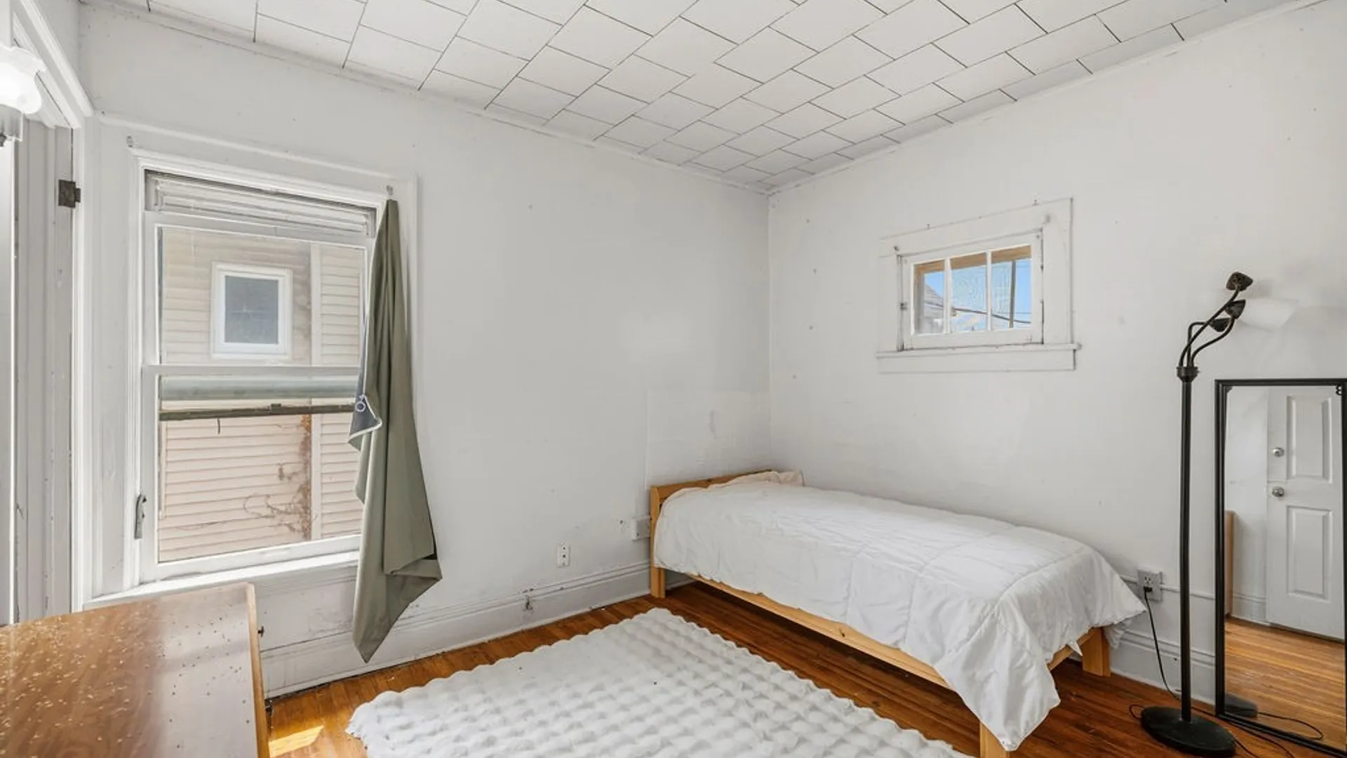 Property at 37 Northrup Place, Buffalo, NY 14214 18