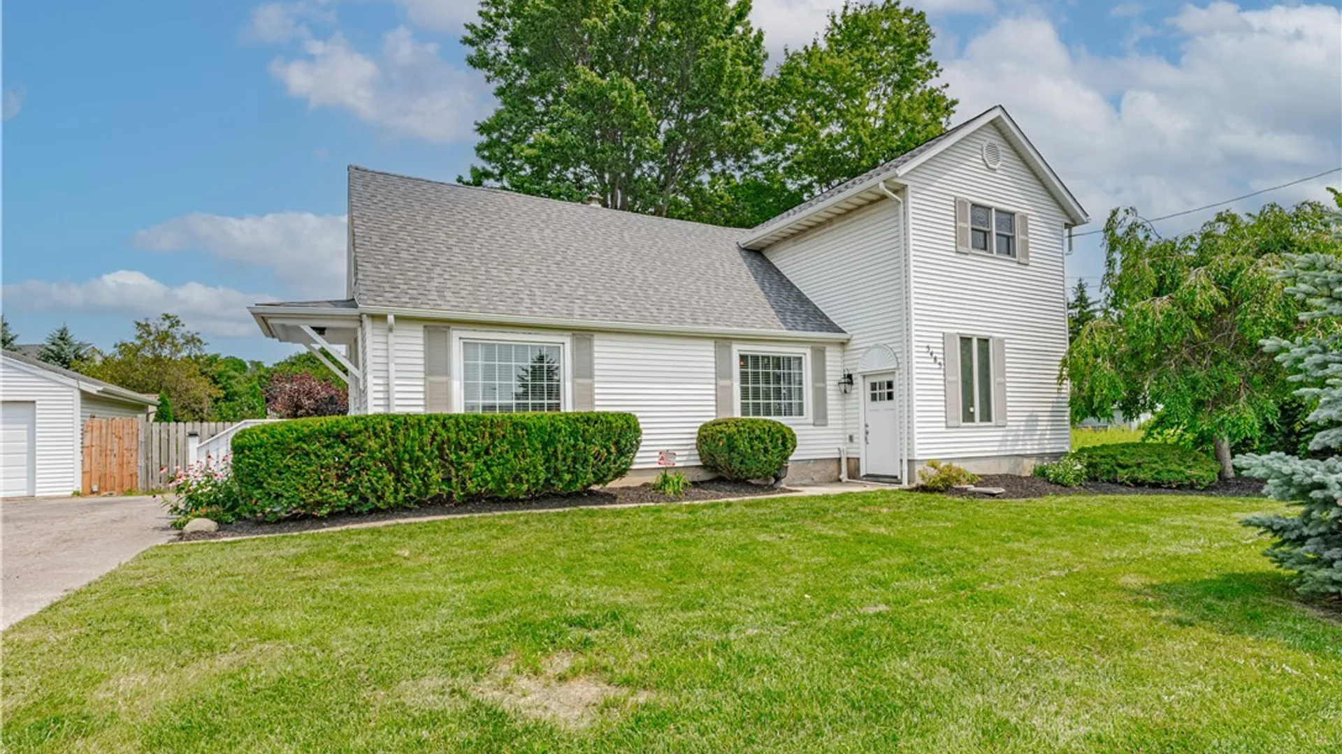 Property at 5485 Upper Mountain Road, Lockport Town, NY 14094 2