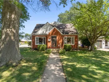 Property at 117 Emerald Drive, West Seneca, NY 14224
